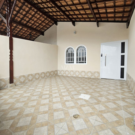 Casa com 3 Quartos à Venda, 82 m² em Caiçara - Praia Grande