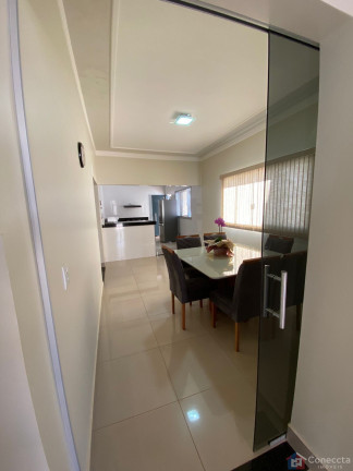 Imagem Casa com 3 Quartos à Venda, 175 m² em Jardim Califórnia - Patos De Minas Imagem Casa com 3 Quartos à Venda, 175 m² em Jardim Califórnia - Patos De Minas