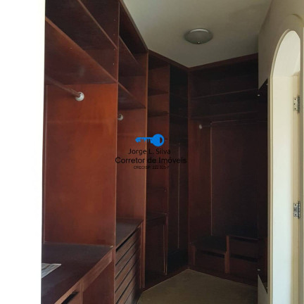 Imagem Casa com 3 Quartos à Venda, 330 m² em Barueri