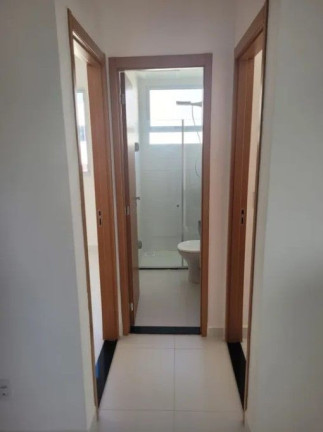 Imagem Apartamento com 2 Quartos à Venda, 45 m² em Abrantes - Camaçari