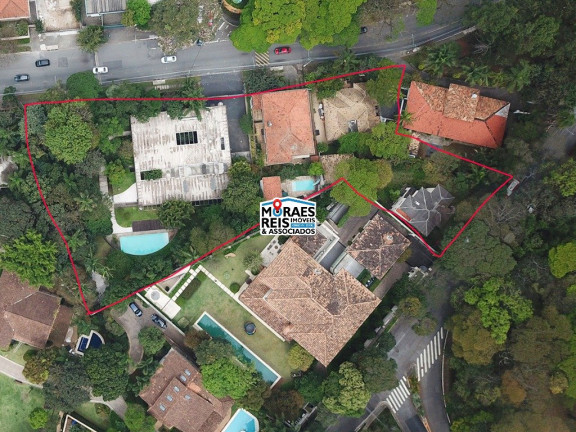 Sobrado com 4 Quartos à Venda, 3.100 m² em Cidade Jardim - São Paulo
