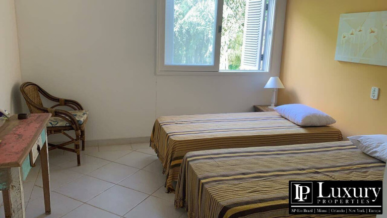 Imagem Casa de Condomínio com 5 Quartos à Venda, em Baleia - São Sebastião Imagem Casa de Condomínio com 5 Quartos à Venda, em Baleia - São Sebastião
