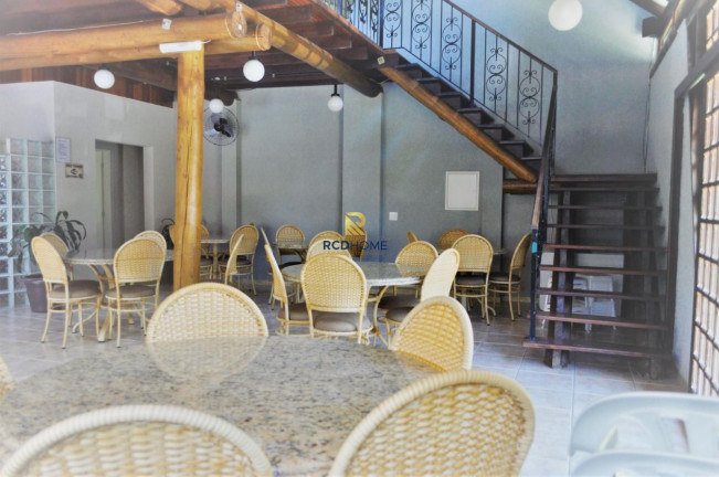 Imagem Casa com 4 Quartos à Venda, 148 m² em Vista Alegre - Curitiba
