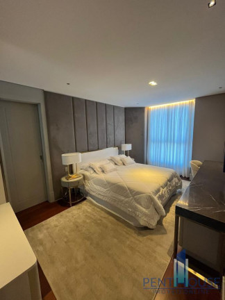 Imagem Apartamento com 4 Quartos à Venda, 230 m² em Centro - Balneário Camboriú Imagem Apartamento com 4 Quartos à Venda, 230 m² em Centro - Balneário Camboriú