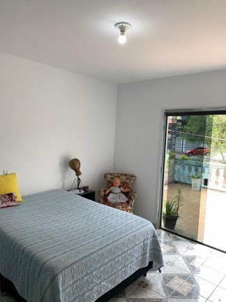 Imagem Imóvel com 3 Quartos à Venda, em Jardim Marek - Santo André Imagem Imóvel com 3 Quartos à Venda, em Jardim Marek - Santo André