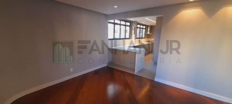 Imagem Imóvel com 3 Quartos à Venda, 190 m² em Itaim Bibi - São Paulo