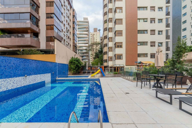 Imagem Apartamento com 4 Quartos à Venda, 266 m² em Petrópolis - Porto Alegre