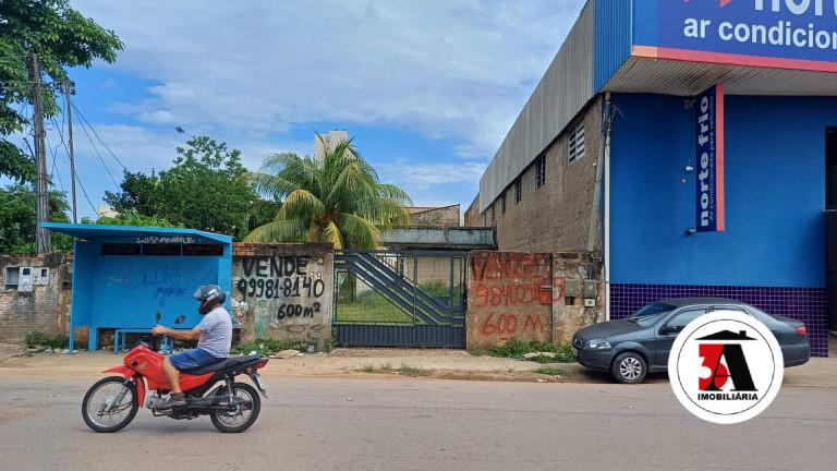 Casa com 3 Quartos à Venda, 220 m² em Agenor De Carvalho - Porto Velho