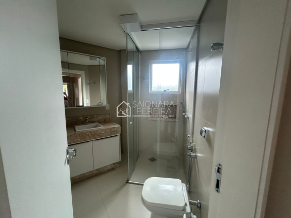 Imagem Apartamento com 4 Quartos à Venda, 143 m² em Centro - Florianópolis Imagem Apartamento com 4 Quartos à Venda, 143 m² em Centro - Florianópolis