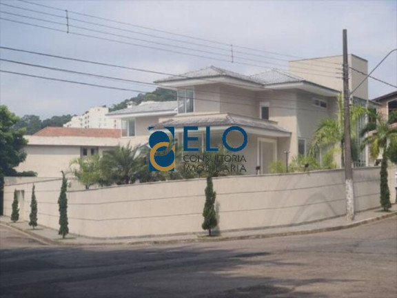 Sobrado com 4 Quartos à Venda, 937 m² em Morro De Nova Cintra - Santos