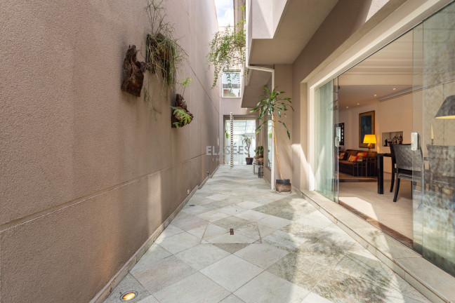 Imagem Casa com 3 Quartos à Venda, 260 m² em Jardim Paulistano - São Paulo