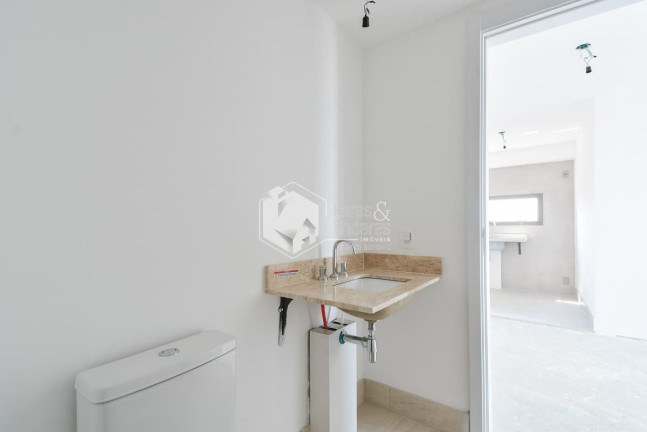Imagem Apartamento com 2 Quartos à Venda, 42 m² em Campo Belo - São Paulo