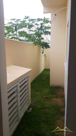 Imagem Casa de Condomínio com 3 Quartos à Venda, 123 m² em Cajupiranga - Parnamirim