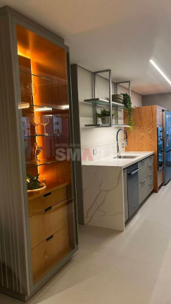 Imagem Apartamento com 3 Quartos à Venda, 215 m² em Centro - Jaraguá Do Sul