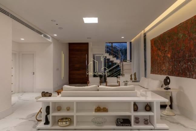Imagem Imóvel com 7 Quartos à Venda, 630 m² em Jaguaribe - Salvador Imagem Imóvel com 7 Quartos à Venda, 630 m² em Jaguaribe - Salvador