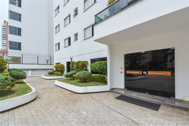 Imagem Apartamento com 3 Quartos à Venda, 204 m² em Moema - São Paulo