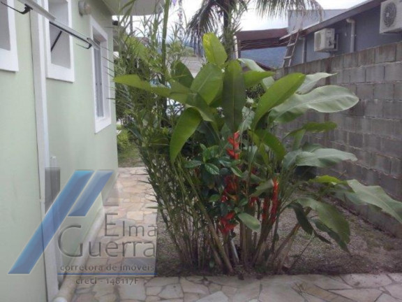 Imagem Casa com 5 Quartos à Venda, 239 m² em Horto Florestal - Ubatuba Imagem Casa com 5 Quartos à Venda, 239 m² em Horto Florestal - Ubatuba