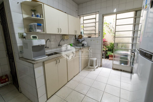 Imagem Casa com 4 Quartos à Venda, 128 m² em Pinheiros - São Paulo Imagem Casa com 4 Quartos à Venda, 128 m² em Pinheiros - São Paulo