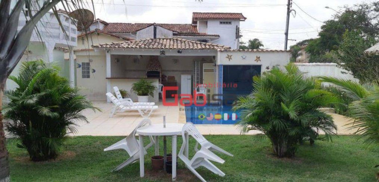 Casa com 4 Quartos à Venda, 300 m² em Geribá - Armação Dos Búzios