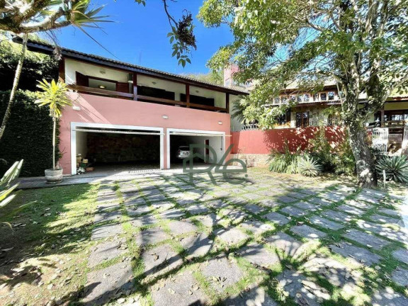 Imagem Casa com 5 Quartos à Venda, 446 m² em Fazendinha - Carapicuíba Imagem Casa com 5 Quartos à Venda, 446 m² em Fazendinha - Carapicuíba