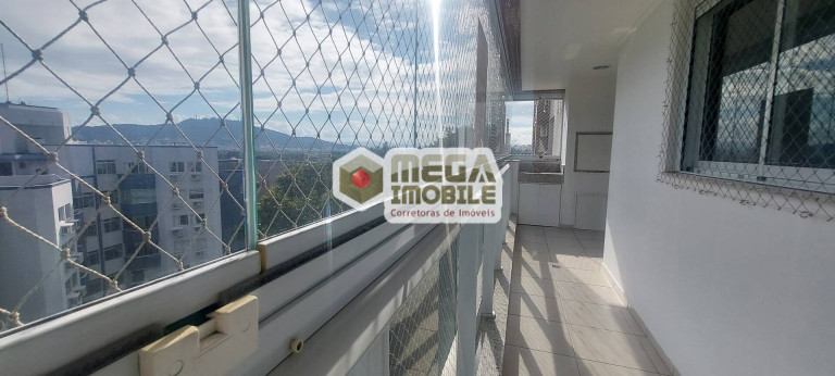 Apartamento com 3 Quartos à Venda, 95 m² em Itacorubi - Florianópolis
