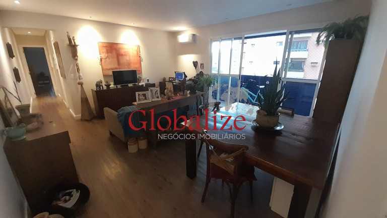 Imagem Imóvel com 2 Quartos à Venda, 106 m² em Gonzaga - Santos Imagem Imóvel com 2 Quartos à Venda, 106 m² em Gonzaga - Santos