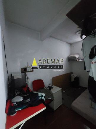 Imagem Casa com 4 Quartos à Venda,  em Diadema