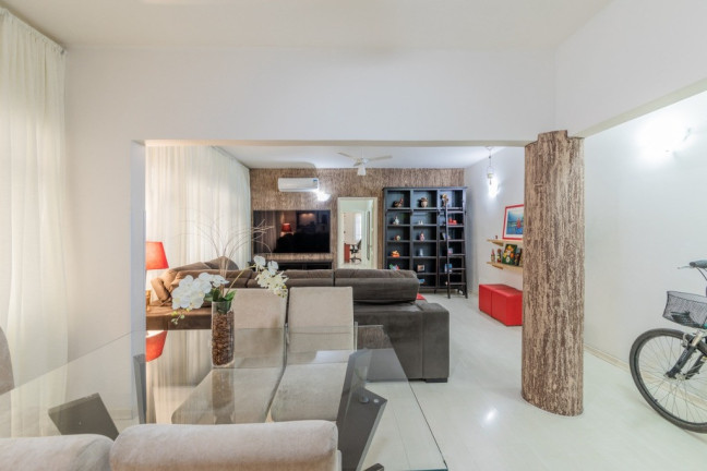 Imagem Apartamento com 3 Quartos à Venda, 117 m² em Cidade Baixa - Porto Alegre