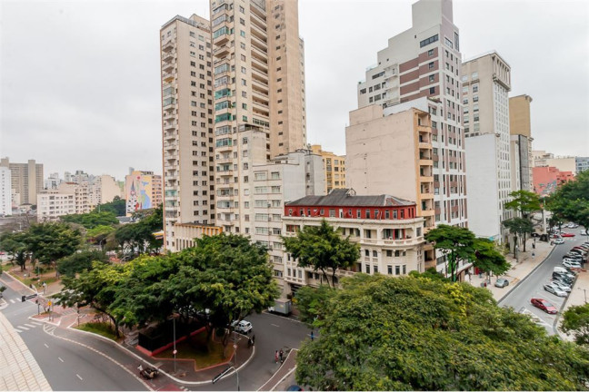 Imagem Imóvel com 3 Quartos à Venda, em República - São Paulo Imagem Imóvel com 3 Quartos à Venda, em República - São Paulo