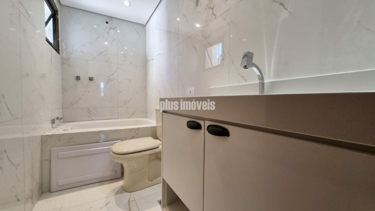 Imagem Apartamento com 3 Quartos à Venda, 205 m² em Panamby - São Paulo Imagem Apartamento com 3 Quartos à Venda, 205 m² em Panamby - São Paulo
