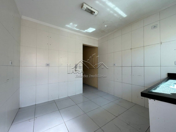 Imagem Casa de Condomínio com 3 Quartos à Venda, em Vila Carmosina - São Paulo Imagem Casa de Condomínio com 3 Quartos à Venda, em Vila Carmosina - São Paulo