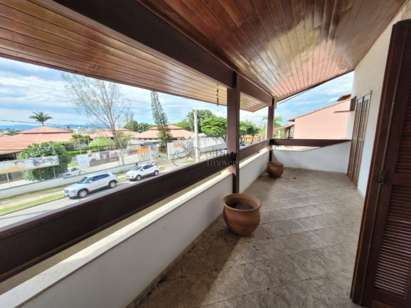 Imagem Casa com 4 Quartos à Venda, em Riviera Fluminense - Macaé Imagem Casa com 4 Quartos à Venda, em Riviera Fluminense - Macaé
