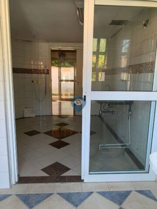 Imagem Casa com 3 Quartos à Venda, 220 m² em Parque Frondoso - Cotia Imagem Casa com 3 Quartos à Venda, 220 m² em Parque Frondoso - Cotia
