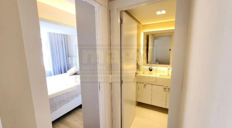 Imagem Apartamento com 1 Quarto à Venda, 55 m² em Barra Sul - Balneário Camboriú Imagem Apartamento com 1 Quarto à Venda, 55 m² em Barra Sul - Balneário Camboriú