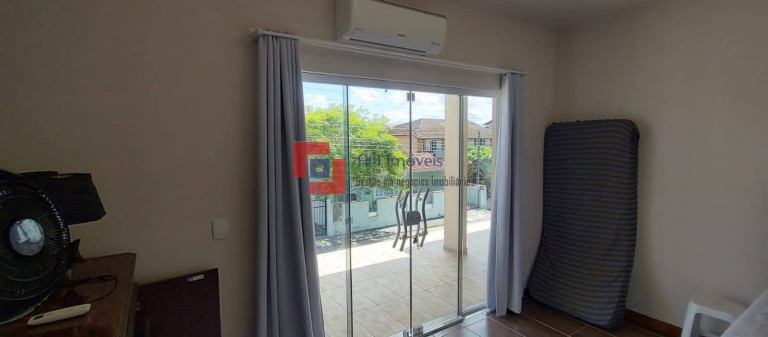 Imagem Casa com 4 Quartos à Venda, 260 m² em Enseada - São Francisco Do Sul