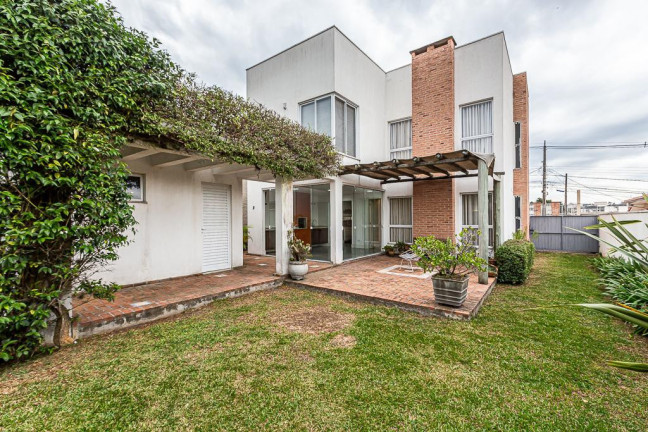 Imagem Casa com 3 Quartos à Venda, 236 m² em Santa Quitéria - Curitiba
