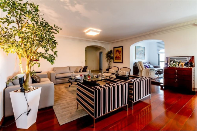 Apartamento com 4 Quartos à Venda, 425 m² em Santa Cecília - São Paulo