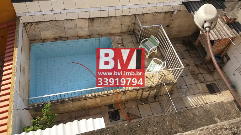 Imagem Casa com 4 Quartos à Venda, 200 m² em Vista Alegre - Rio De Janeiro Imagem Casa com 4 Quartos à Venda, 200 m² em Vista Alegre - Rio De Janeiro
