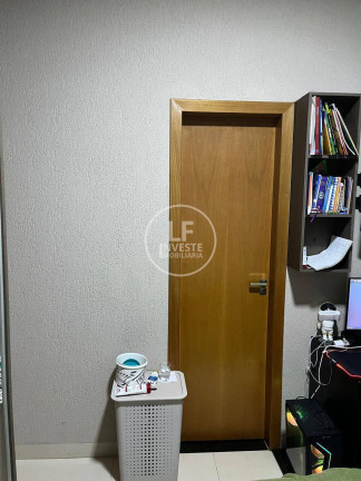 Imagem Casa com 2 Quartos à Venda, 180 m² em Goiânia 2 - Goiânia Imagem Casa com 2 Quartos à Venda, 180 m² em Goiânia 2 - Goiânia