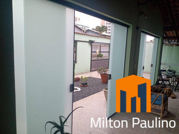 Imagem Casa com 5 Quartos à Venda, 200 m² em Flórida - Praia Grande Imagem Casa com 5 Quartos à Venda, 200 m² em Flórida - Praia Grande