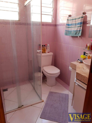 Imagem Casa com 4 Quartos à Venda, em Vila Branca - Jacareí Imagem Casa com 4 Quartos à Venda, em Vila Branca - Jacareí