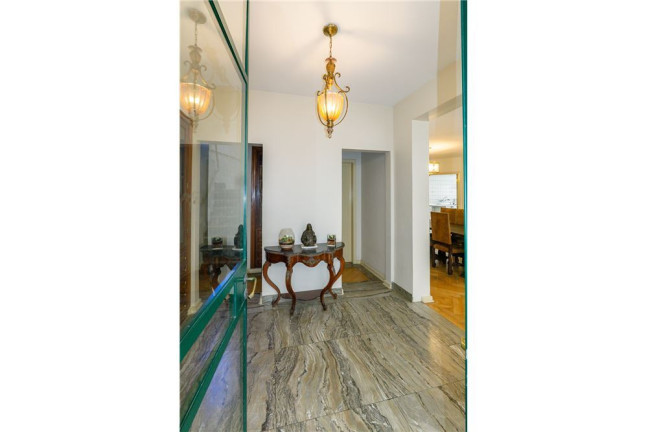 Imagem Casa com 5 Quartos à Venda,  em Jardim Das Bandeiras - São Paulo