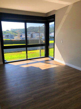 Imagem Casa com 4 Quartos à Venda, 386 m² em Santa Regina - Camboriú Imagem Casa com 4 Quartos à Venda, 386 m² em Santa Regina - Camboriú