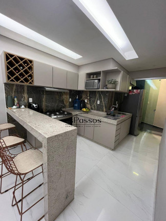 Imagem Casa com 3 Quartos à Venda, 300 m² em Nsa Aparecida - Florestal
