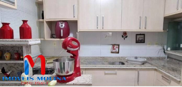 Imagem Sobrado com 3 Quartos à Venda, 220 m² em Nova Gerty - São Caetano Do Sul Imagem Sobrado com 3 Quartos à Venda, 220 m² em Nova Gerty - São Caetano Do Sul