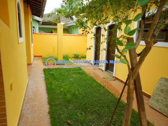 Casa com 3 Quartos à Venda, 148 m² em Grandesp - Itanhaém