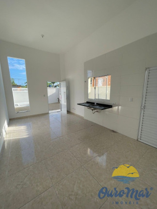 Imagem Casa com 2 Quartos para Alugar ou Temporada, 60 m² em Umuarama - Itanhaém