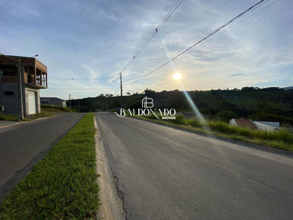 Imagem Terreno à Venda, 300 m² em Centro - Extrema Imagem Terreno à Venda, 300 m² em Centro - Extrema