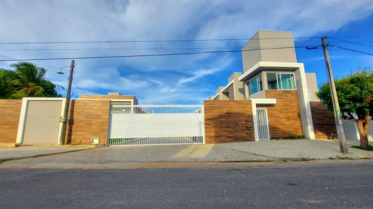 Imagem Imóvel com 3 Quartos à Venda, 25 m² em Centro - Eusébio