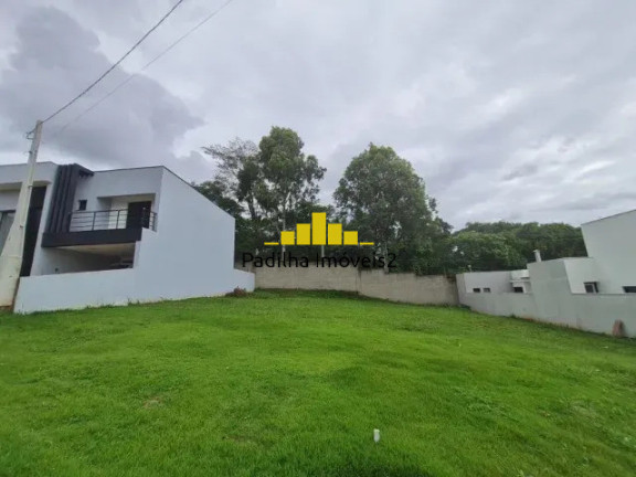Terreno em Condomínio à Venda, 285 m² em Chácaras Residenciais Santa Maria - Votorantim